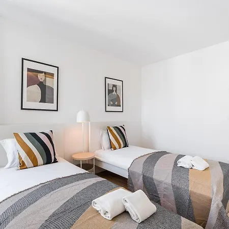 Guestready - Relaxing Moment In A Vibrant *