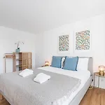 Guestready - Relaxing Moment In A Vibrant *