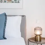 Guestready - Relaxing Moment In A Vibrant Apartment *