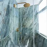 Guestready - Relaxing Moment In A Vibrant Apartment
