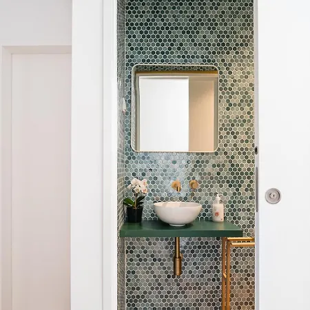 Guestready - Relaxing Moment In A Vibrant Apartment *